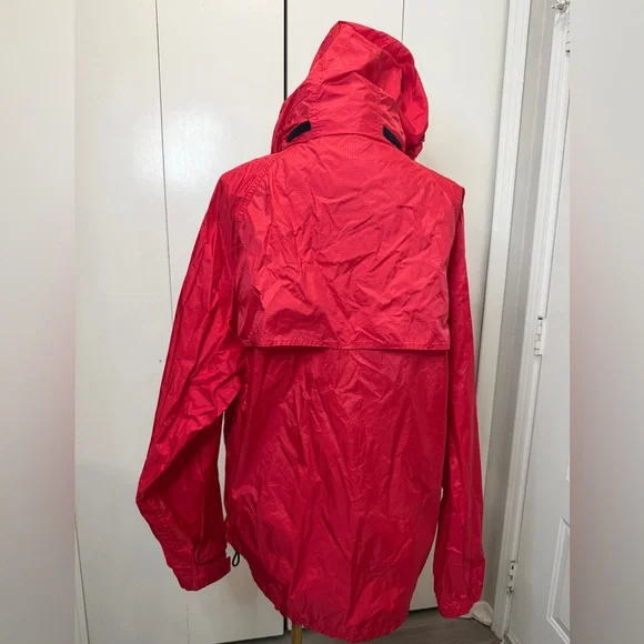 The North Face Men’s  Vibrant Red Ski Jacket Waterproof - Picture 7 of 13